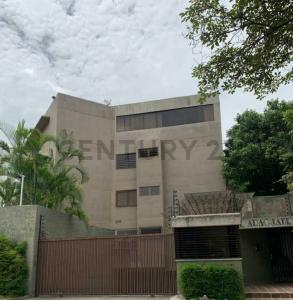 Calle Norte con Av. Altamira Country Club Res. Araguaney, Caracas, Distrito Capital 1050, Venezuela