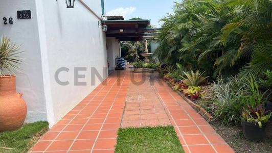 Av. Principal Lomas del Mirador Qta. Terrajoces, Caracas, Miranda 1060, Wenezuela