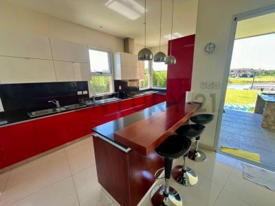 Mariano Castex 10000, Ezeiza, GBA Sur 00001, Argentina