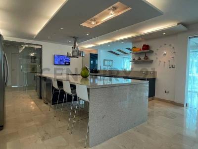 AV OCTAVIO CAMEJO CR LAS VILLAS, Lechería, Anzoategui 6016, فنزويلا