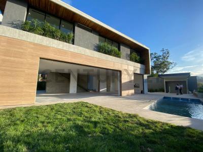 Calle AC-2, Caurimare Casa P3, Caracas, Miranda 1061, Venezuela