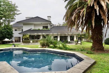 486 entre 18 y 19 ., La Plata, GBA Sur 00001, Argentina