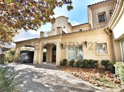 Guillermo Enrique Hudson S/N, Berazategui, GBA Sur 00001, Argentina