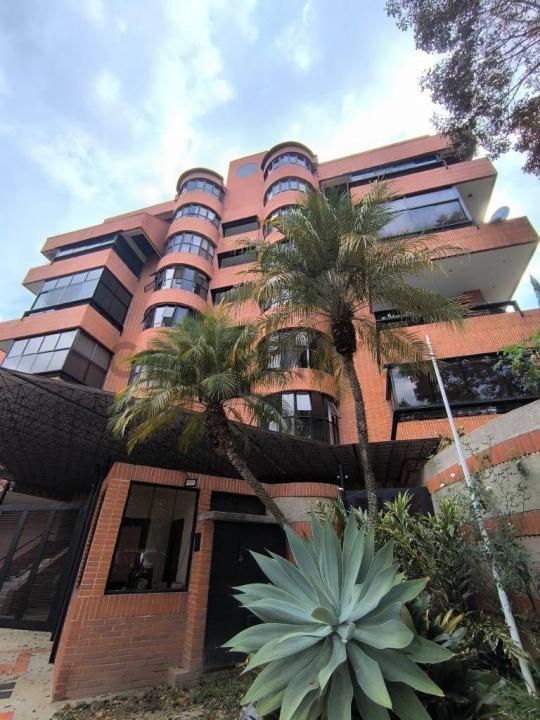 Calle D Residencias Vista Cristal, Caracas, Miranda 1080, Venezuela