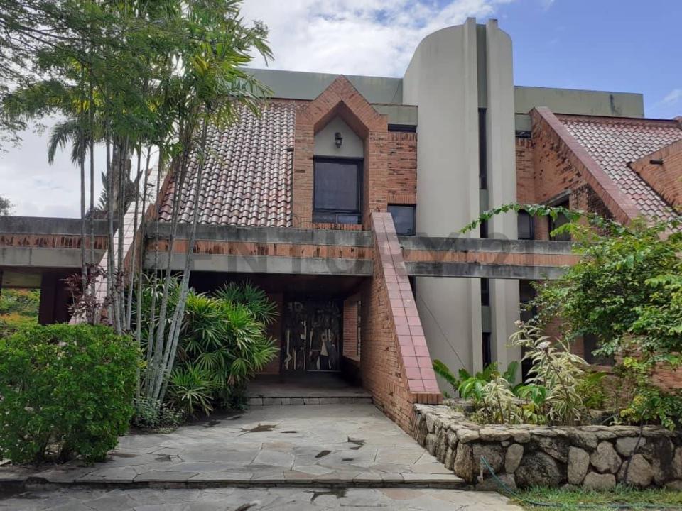 1 Guataparo Country Club, Valencia, Carabobo 2001, Venezuela