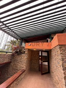 1 Guataparo Country Club, Valencia, Carabobo 2001, Venezuela