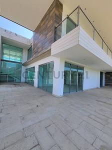 Terrazas del Country Residencias D9, Valencia, Carabobo 2001, Venezuela