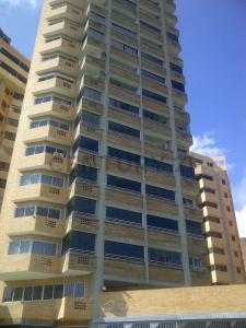 130 Residencias Mont Blanc, Valencia, Carabobo 2001, Venezuela