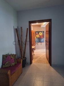 Residencias El Emperador Piso 10, Valencia, Carabobo 2001, Venezuela