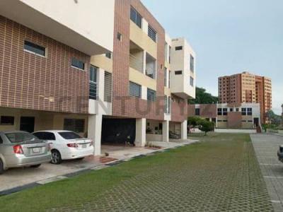 Principal Venta de TownHouse, Naguanagua, Carabobo 2005, Wenezuela