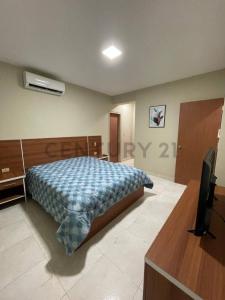 Los pinos Piedras pintada Titanium suites, Valencia, Carabobo 2001, Venezuela