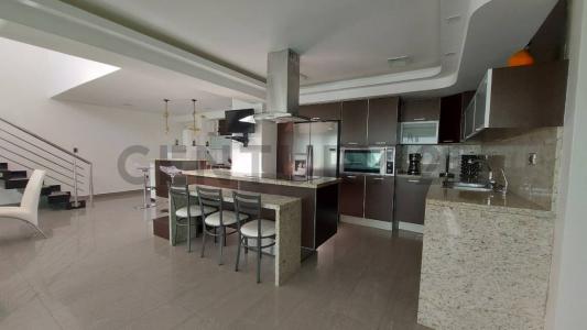 Luisa Casares de Arismendi Conjunto Residencial Parque el Angel, Pampatar, Nueva Esparta 6301, Venezuela