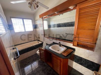 av francisco esteban gomez 78, El Pilar (Los Robles), Nueva Esparta 6316, Venezuela