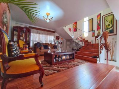 San Antonio De Los Altos, Miranda 1204, Venezuela