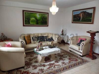 PRINCIPAL URB PARQUE EL RETIRO, San Antonio De Los Altos, Miranda 00001, ונצואלה