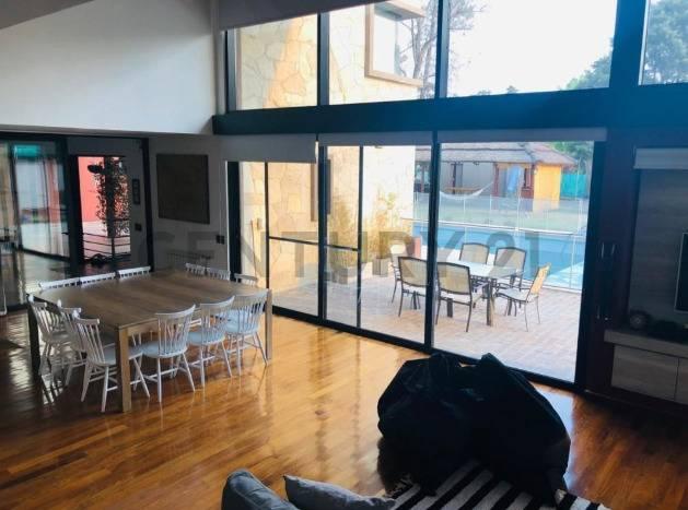 Isaac Newton 5793, Cordoba, Cordoba 5000, Arjantin