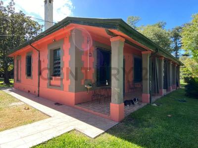 Exaltación De La Cruz, GBA Norte 1631, Argentina