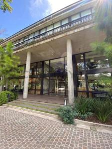 Ituzaingó, GBA Oeste 1714, Argentina