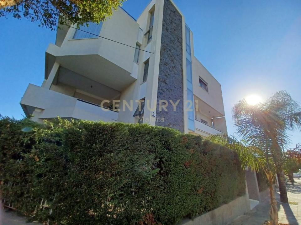 Mesa Geitonia, Cyprus