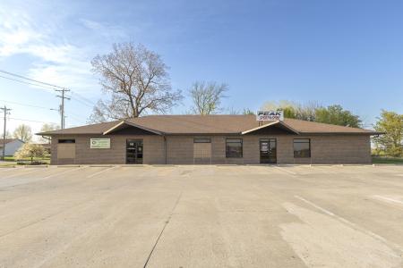 2100 Silva Lane, Moberly, Missouri 65270, USA
