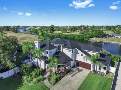 945 Bunker View Dr, Apollo Beach, Florida 33572, USA