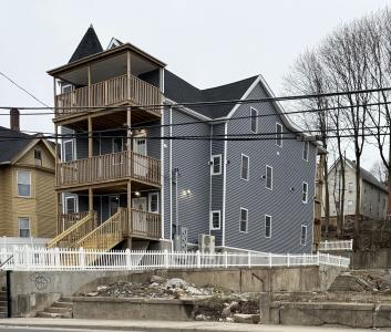 975 North Main, Waterbury, كونيتيكت 06704, الولايات المتحدة