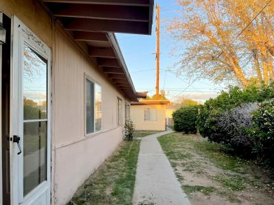 44817 Redwood Avenue, Lancaster, Califórnia 93534, Estados Unidos