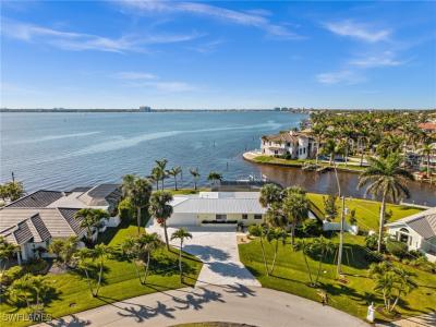 1600 Edith Esplanade, Cape Coral, Florida 33904, USA