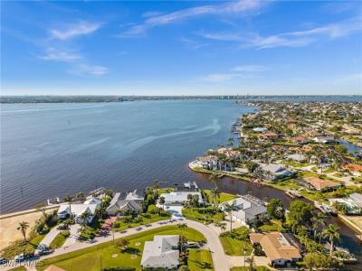 1600 Edith Esplanade, Cape Coral, Florida 33904
