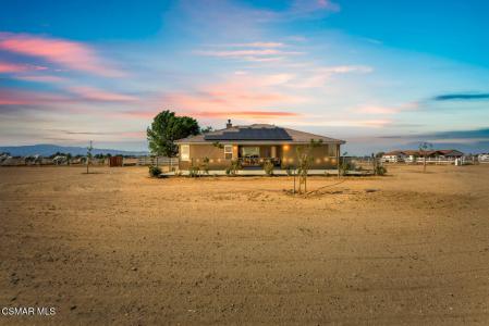 7142 W Avenue A4, Lancaster, Califórnia 93536, Estados Unidos