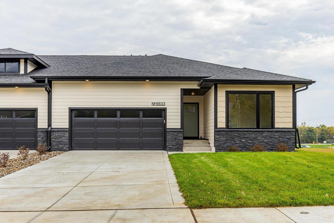 6633 River Bend Drive, Johnston, Айова 50131, Соединенные Штаты