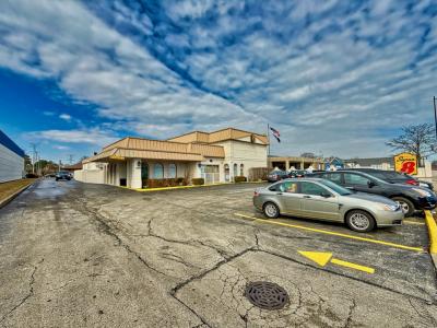 9110 Waukegan Road, Morton Grove, إلينوي 60053, الولايات المتحدة