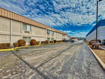 9110 Waukegan Road, Morton Grove, إلينوي 60053, الولايات المتحدة