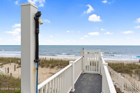 2721 W Beach Drive, Oak Island, 노스 캐롤라이나 28465, 미국