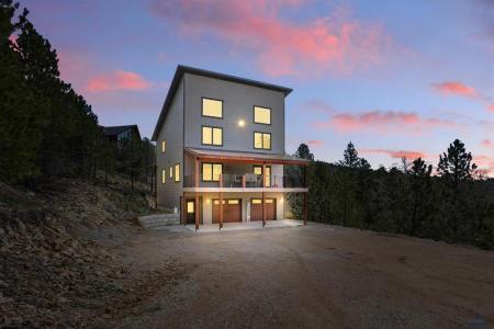 21230 Last Chance Trail, Lead, South Dakota 57754, USA