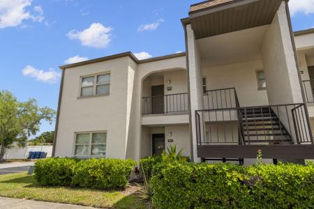 7701 Starkey Rd. #332, Seminole, Florida 33777, USA