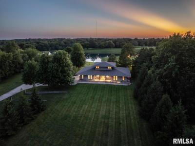 6 Marty Lane, Macomb, Illinois 61455, USA