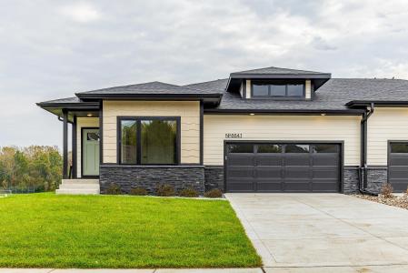 6641 River Bend Drive, Johnston, Iowa 50131, Amerika Birleşik Devletleri