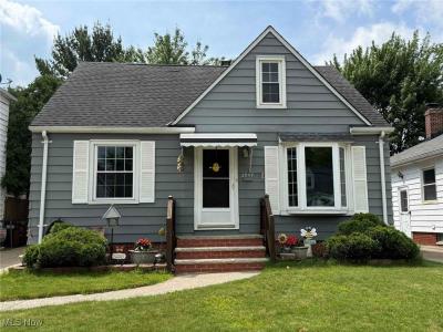 2907 Liggett Drive, Parma, Ohio 44134, HOA KỲ