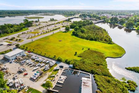 147 Old Bridge Street, Jacksonville, North Carolina 28540