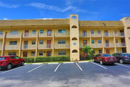 8225 Sunrise Lakes Blvd #305, Sunrise, Florida 33322, USA