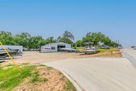 7621 Jacksboro Highway, Fort Worth, Texas 76135