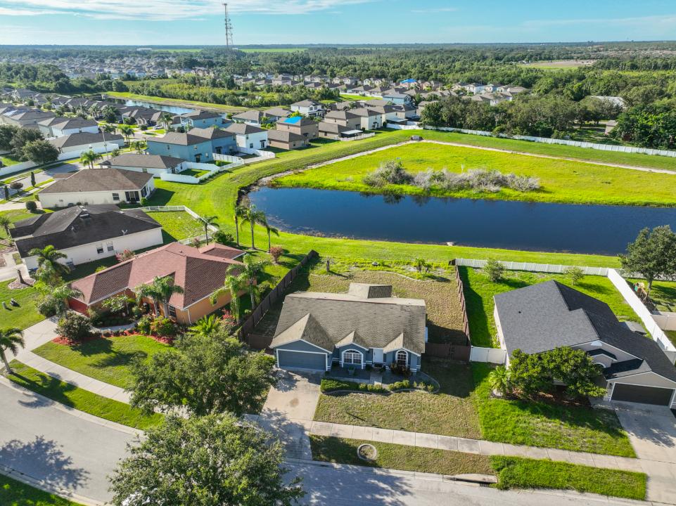 10540 Carloway Hills Dr, Wimauma, פלורידה 33598, ארצות הברית של אמריקה