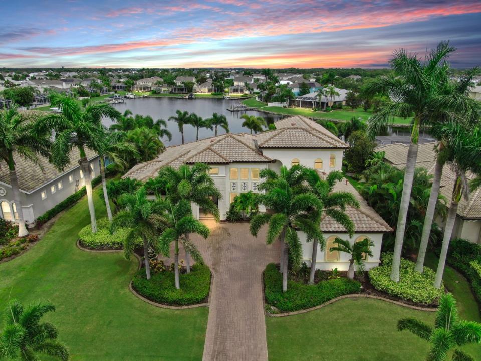 5417 Tybee Island Dr, Apollo Beach, פלורידה 33572, ארצות הברית של אמריקה