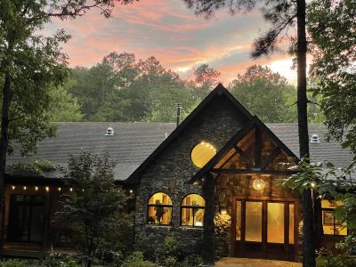 137 Bucksnort Lane, Mena, Arkansas 71953