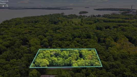 0 Trenton, Put-In-Bay-, Ohio 43456