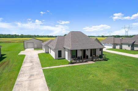 10231 W Robert Wilson Rd, Gonzales, Louisiana 70737, USA