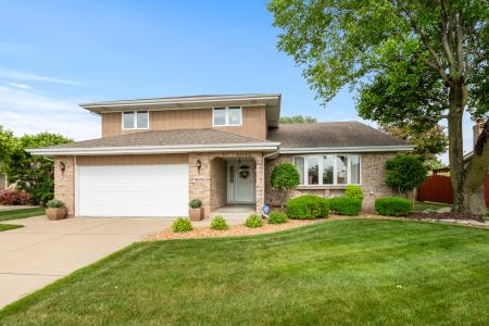 19243 Bernadine Street, Lansing, Illinois 60438