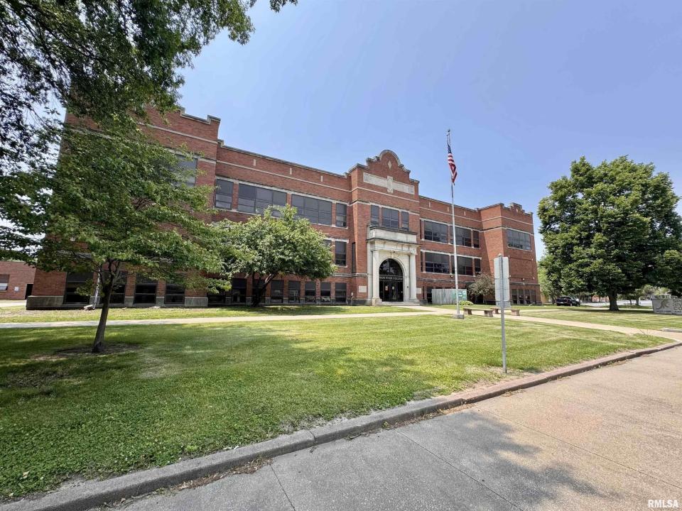 208 S Johnson Street, Macomb, Illinois 61455, Estados Unidos