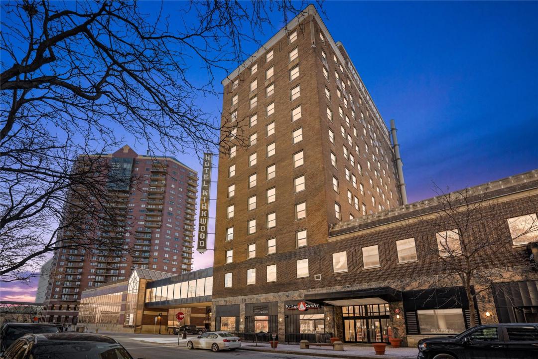 400 Walnut Street 401, Des Moines, Iowa 50309